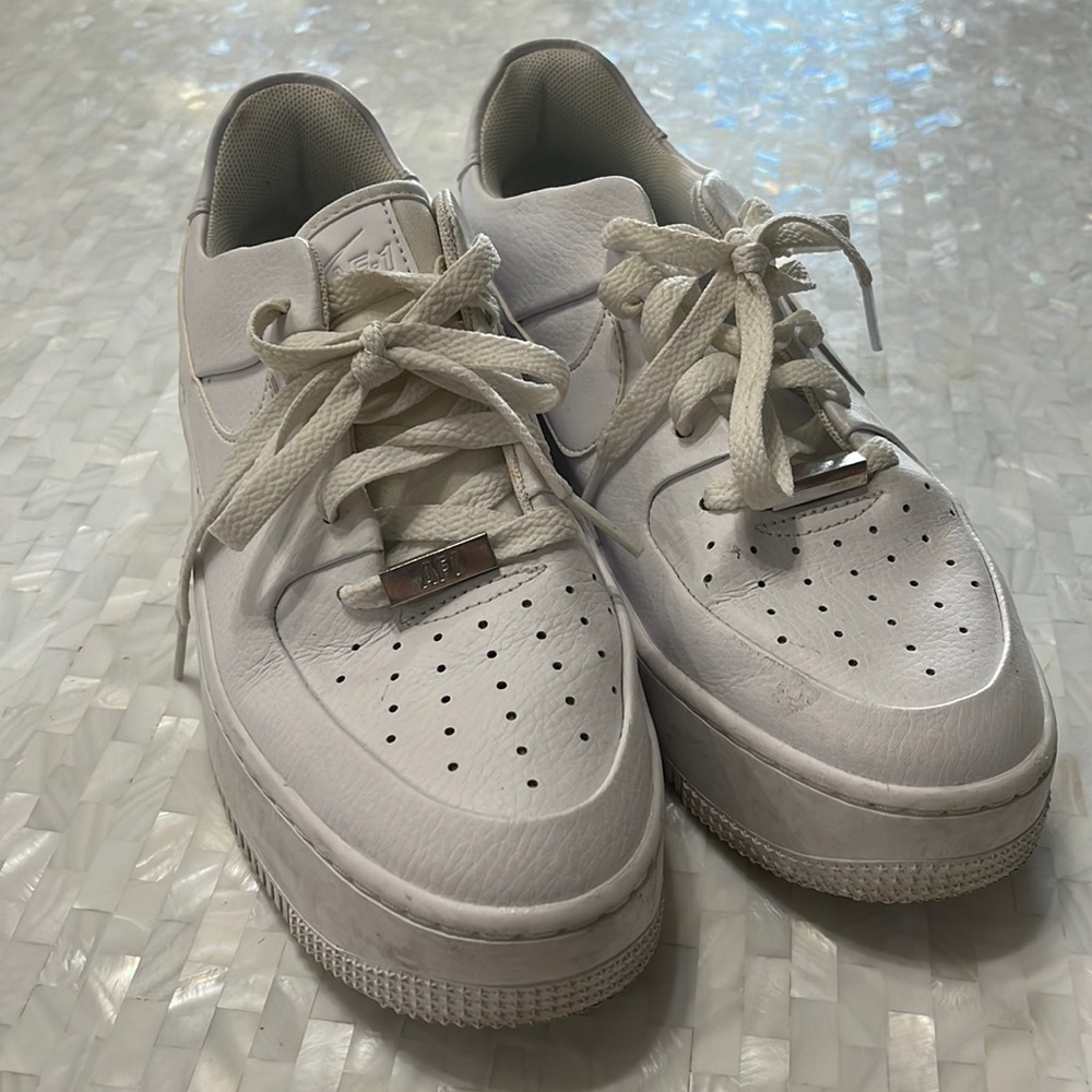 Nike AF1 - Picture 2 of 4